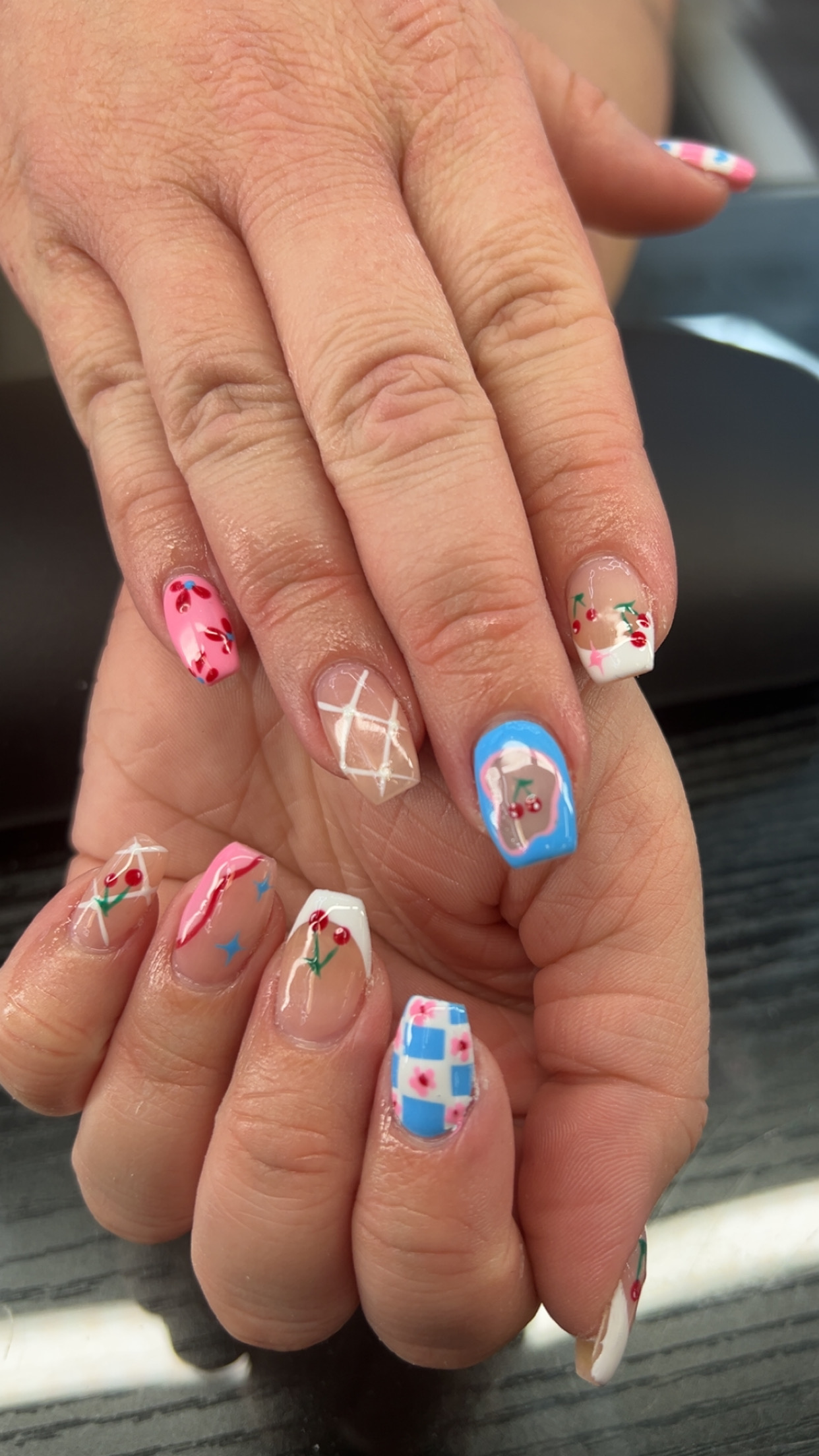 Kkrylics nail photo 3